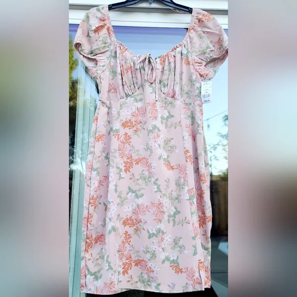 Pink Republic Floral Peasant Mini Dress – Size Large - Picture 5 of 17